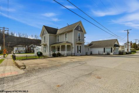 7 College Street Glenville WV 26351