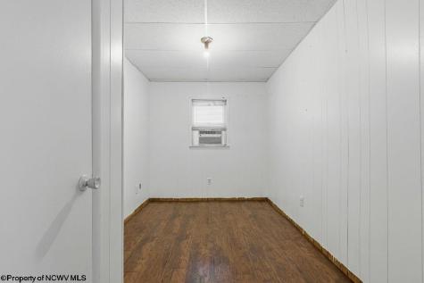 7 College Street Glenville WV 26351
