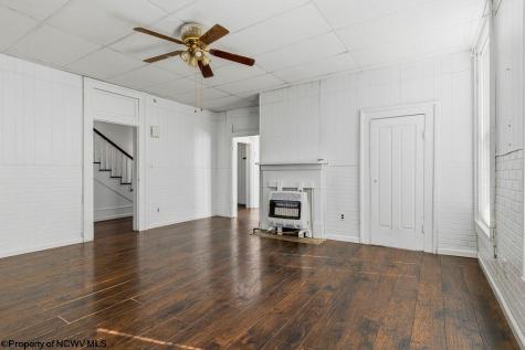 7 College Street Glenville WV 26351