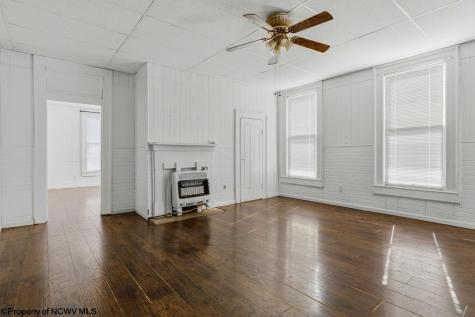 7 College Street Glenville WV 26351