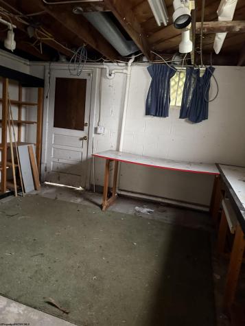 84 Allen Street Hepzibah WV 26369