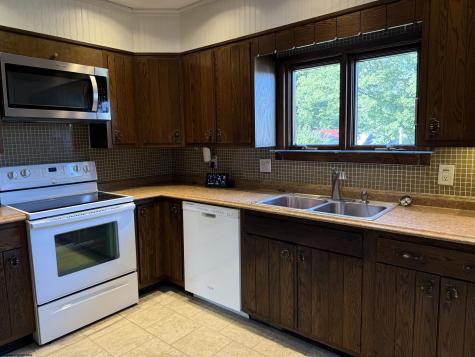 84 Allen Street Hepzibah WV 26369