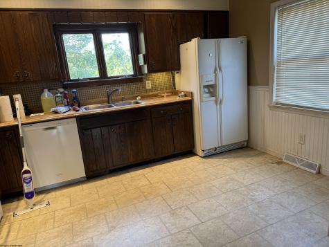 84 Allen Street Hepzibah WV 26369