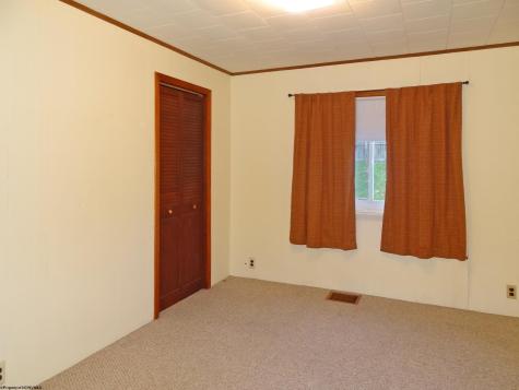 93 Maple Avenue Westover WV 26501