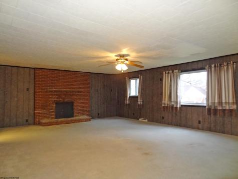 93 Maple Avenue Westover WV 26501