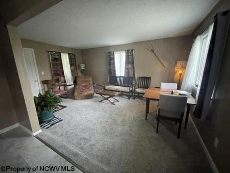 720 Fairview Road Independence WV 26374
