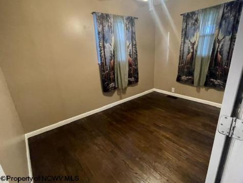 720 Fairview Road Independence WV 26374