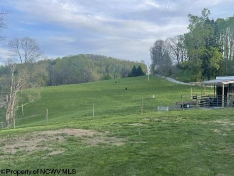 720 Fairview Road Independence WV 26374
