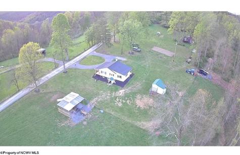 720 Fairview Road Independence WV 26374