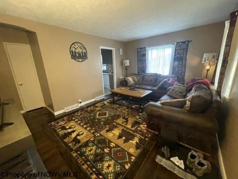 720 Fairview Road Independence WV 26374