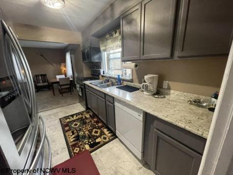 720 Fairview Road Independence WV 26374