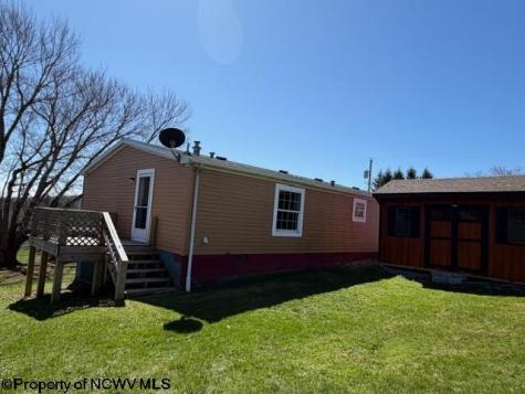 104 Clement Street Terra Alta WV 26764
