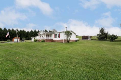 220 Sunny Brook Road Reedsville WV 26547