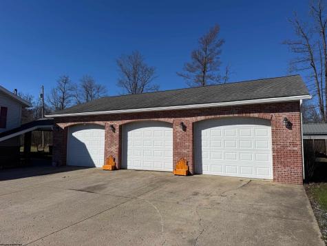 301 Dinkenberger Road Kingwood WV 26537