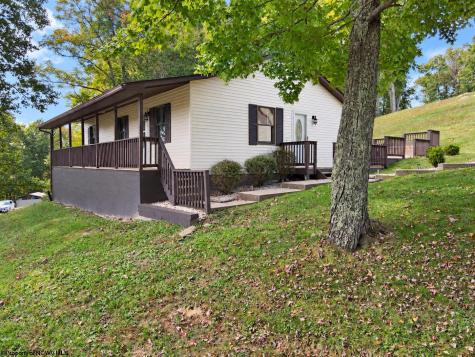 13 Silver Maple Lane Buckhannon WV 26201