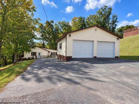 13 Silver Maple Lane Buckhannon WV 26201