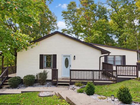 13 Silver Maple Lane Buckhannon WV 26201