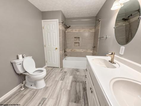 13 Silver Maple Lane Buckhannon WV 26201