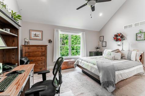 108 Mountain Lane Morgantown WV 26501
