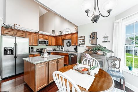 108 Mountain Lane Morgantown WV 26501