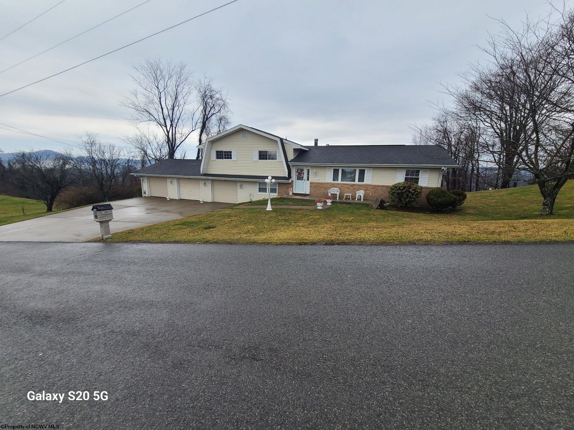1804 Martha Avenue Fairmont WV 26554