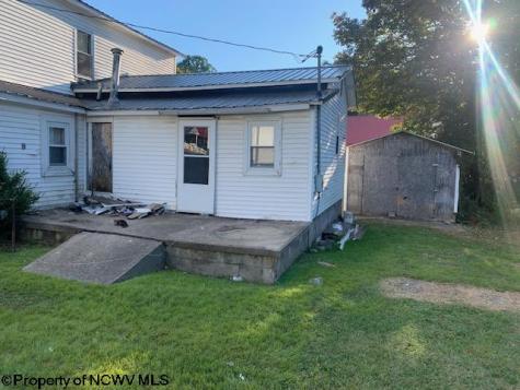 68 Cole Street Philippi WV 26416