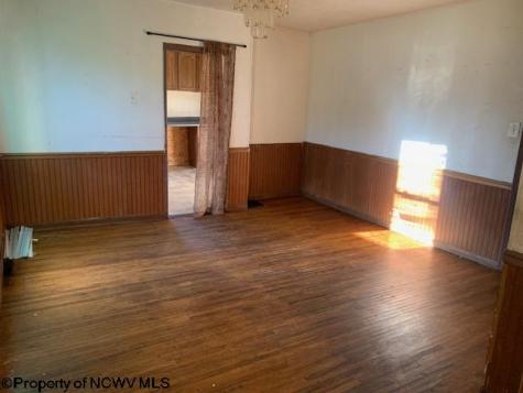68 Cole Street Philippi WV 26416