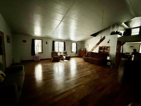 1150 Midway Road Belington WV 26250