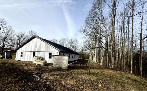 1150 Midway Road Belington WV 26250