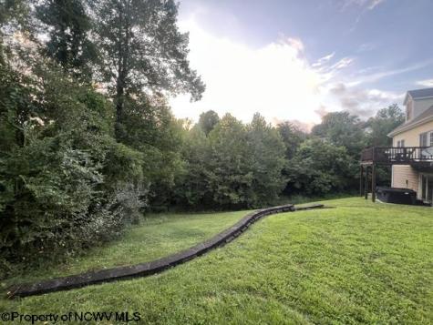 1601 Acorn Drive Fairmont WV 26554