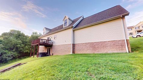 1601 Acorn Drive Fairmont WV 26554