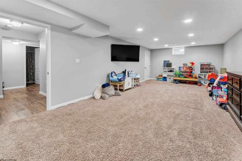 607 Hayfield Street Morgantown WV 26508