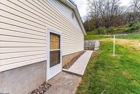 271 Statler Run Road Fairview WV 26570