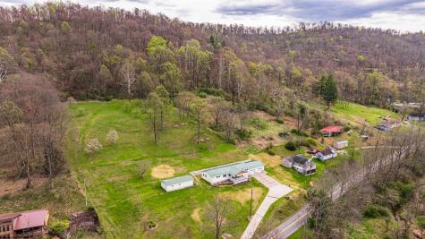 271 Statler Run Road Fairview WV 26570