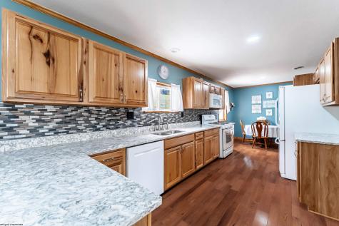 271 Statler Run Road Fairview WV 26570