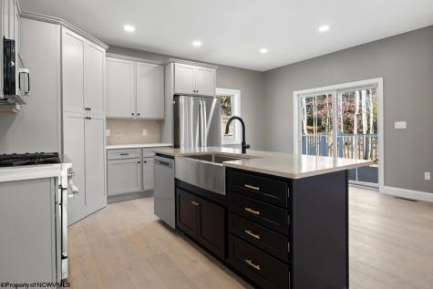 202 Sabre Court Morgantown WV 26508