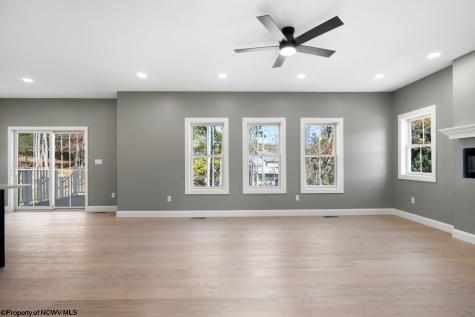 202 Sabre Court Morgantown WV 26508