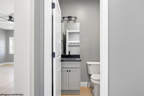 202 Sabre Court Morgantown WV 26508