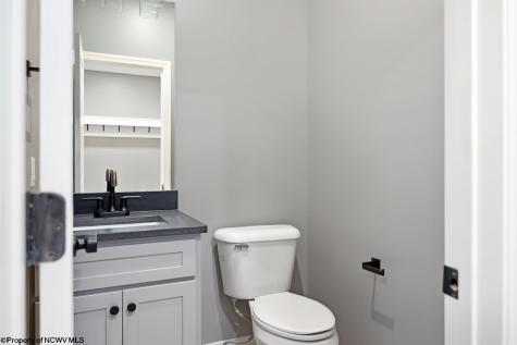 202 Sabre Court Morgantown WV 26508
