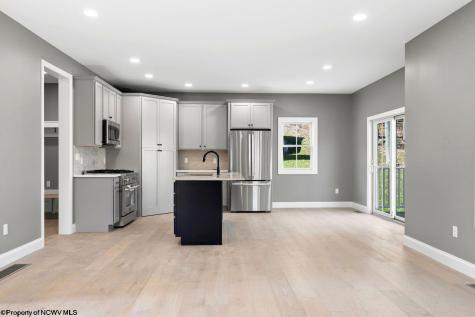 202 Sabre Court Morgantown WV 26508