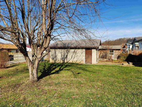 1802 N 21st Street Clarksburg WV 26301