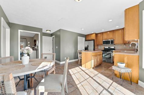 110 Summits Ridge Morgantown WV 26508