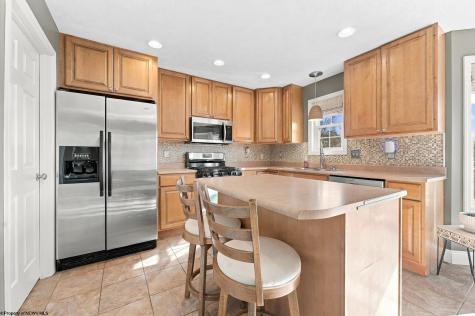 110 Summits Ridge Morgantown WV 26508