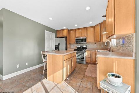 110 Summits Ridge Morgantown WV 26508