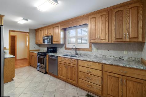 3508 Old Mill Road Weston WV 26452