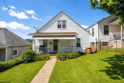 317 Indiana Avenue Nutter Fort WV 26301-0000