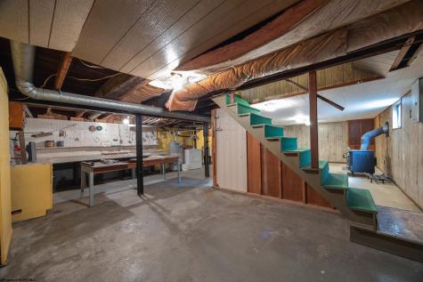 317 Indiana Avenue Nutter Fort WV 26301-0000
