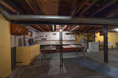 317 Indiana Avenue Nutter Fort WV 26301-0000