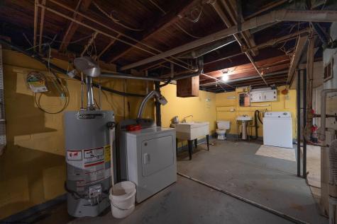 317 Indiana Avenue Nutter Fort WV 26301-0000