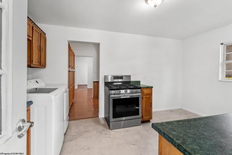 28 Dent Avenue Granville WV 26534